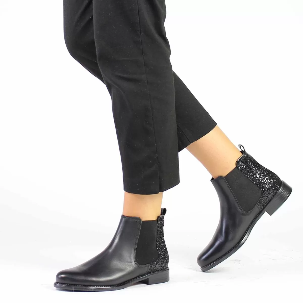 77545 - Noir*We Do Fashion